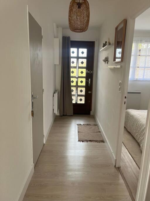 Petite Maison Cosy En Campagne Neuilly  Екстер'єр фото