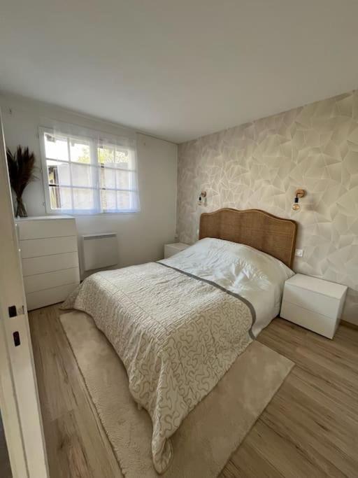 Petite Maison Cosy En Campagne Neuilly  Екстер'єр фото